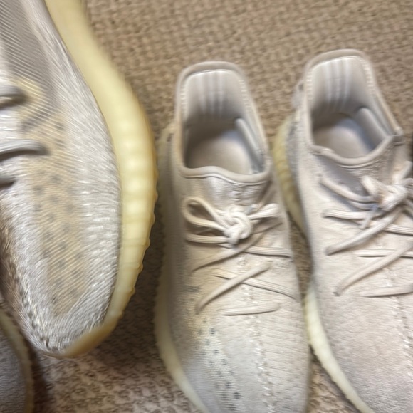 Yeezy boost 350 - Picture 7 of 9